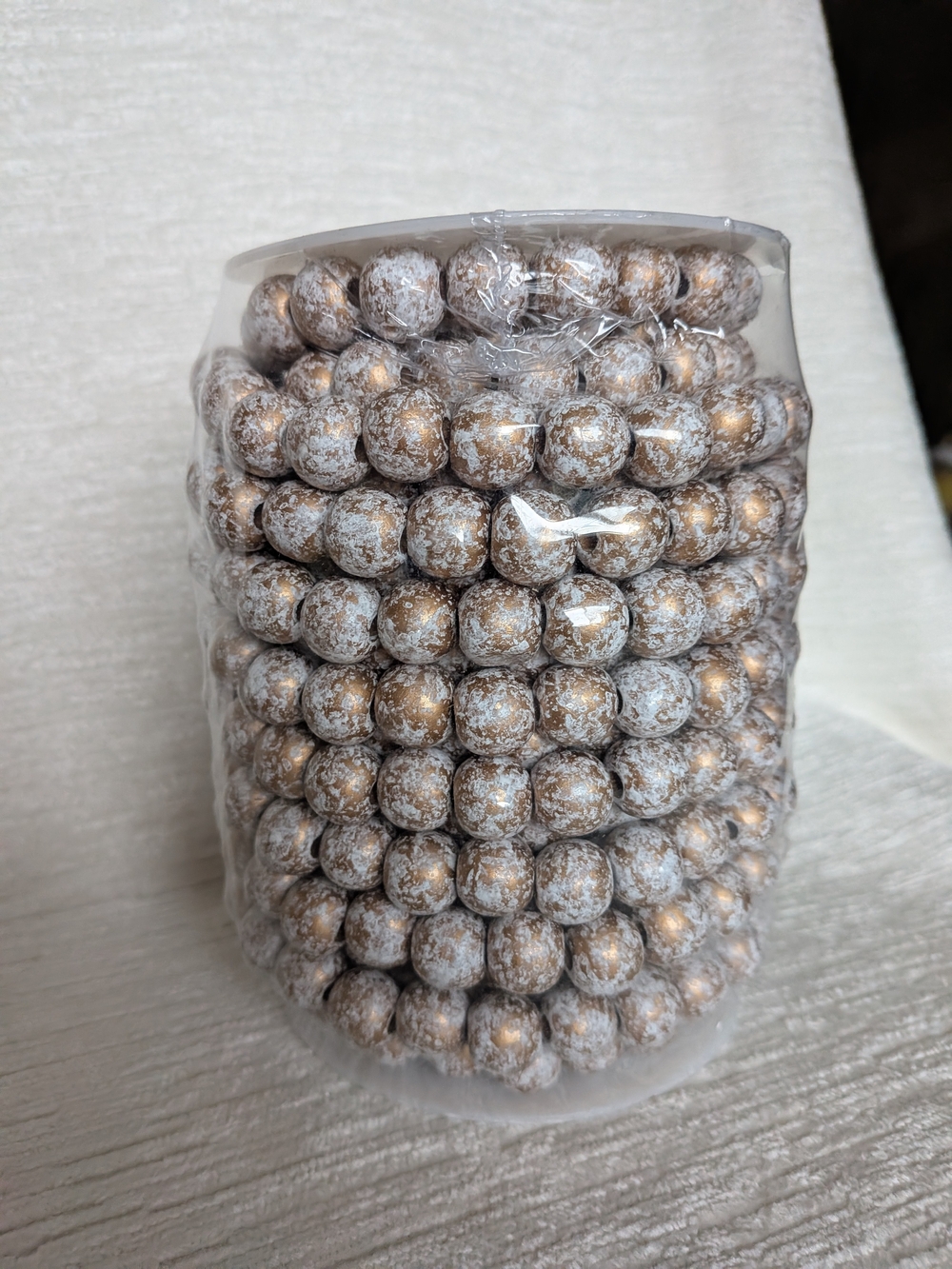 Garland 26ft Golden and White Wooden Beads  Single Strand New!